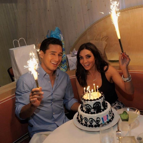 4 VIP Sparkling Birthday Candles Wedding Cake Fun - Picture 6 of 6